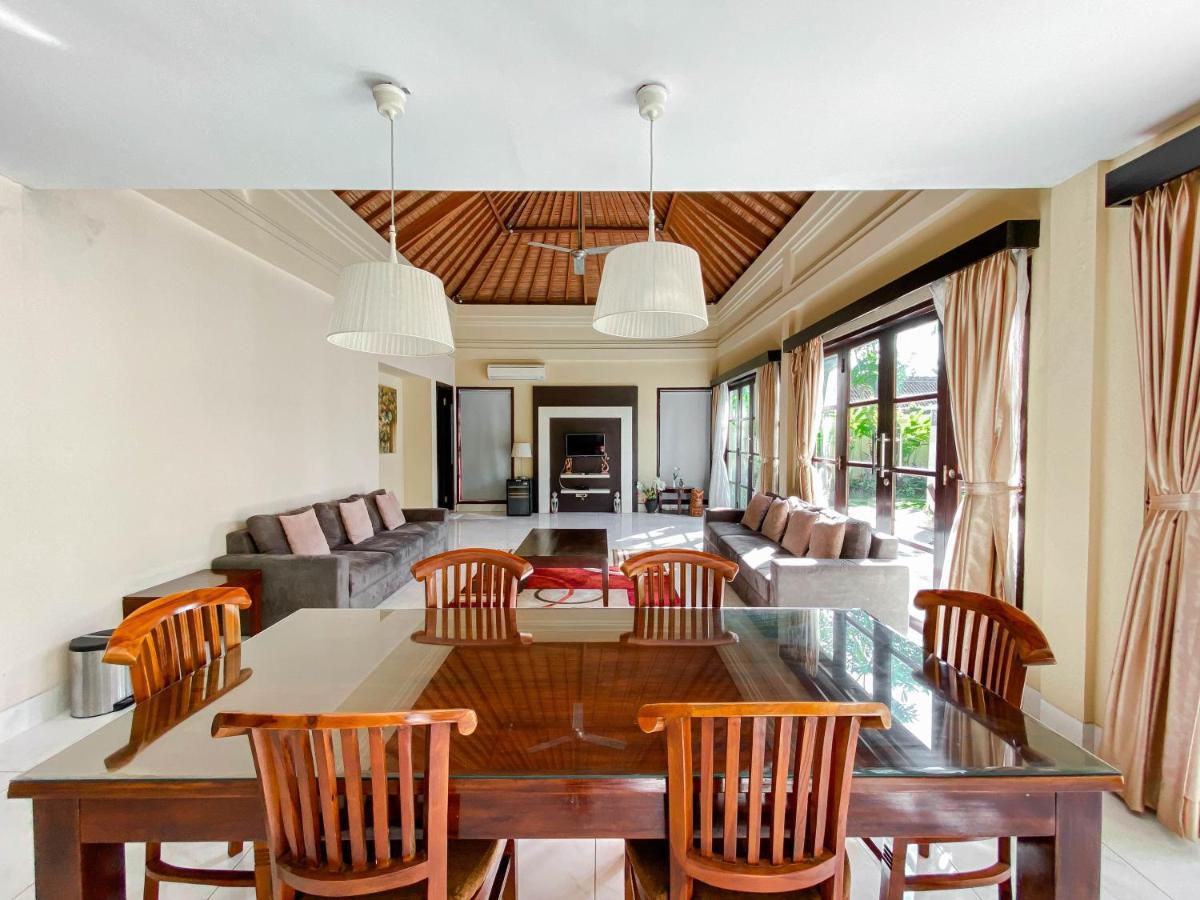 Cometa Villas Seminyak By Premier Hospitality Asia Buitenkant foto