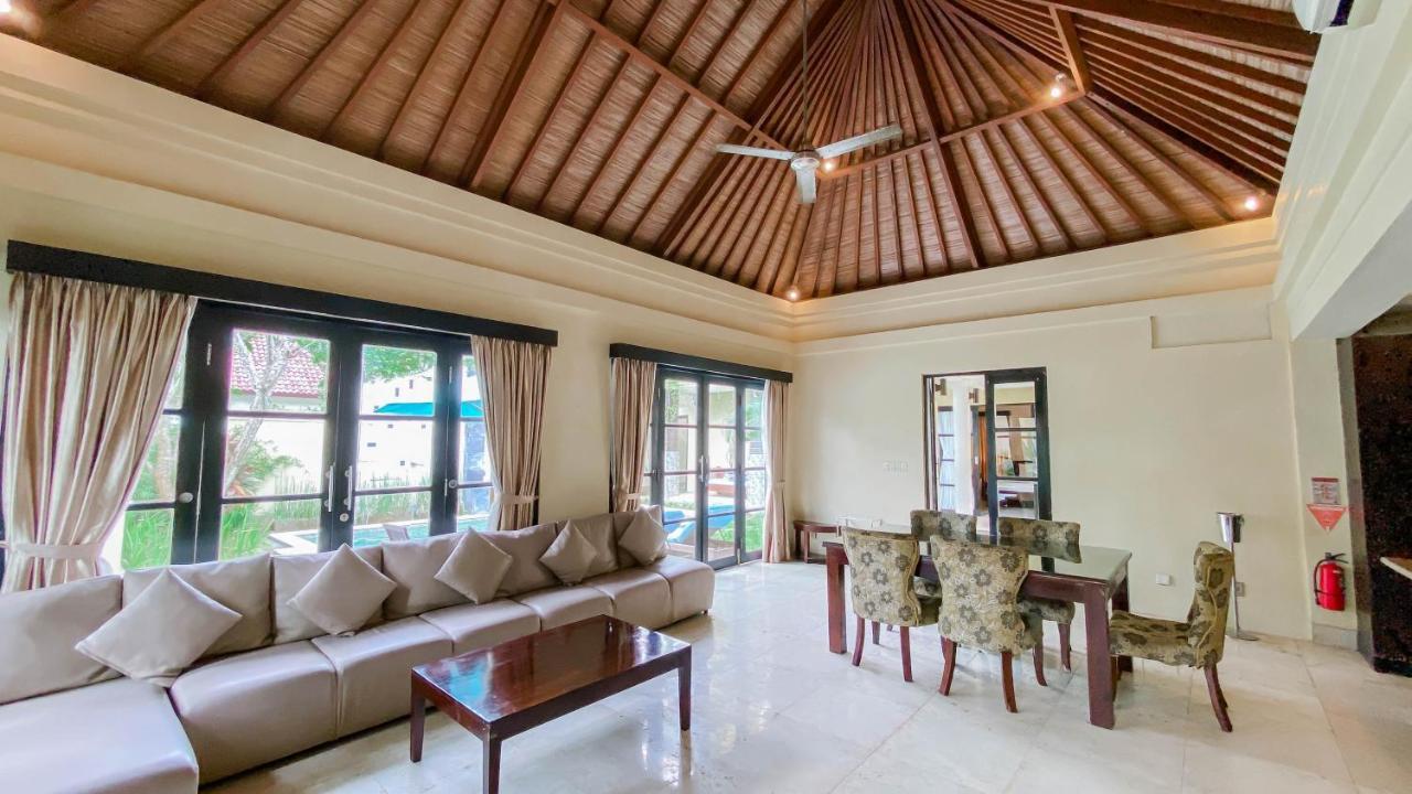 Cometa Villas Seminyak By Premier Hospitality Asia Buitenkant foto